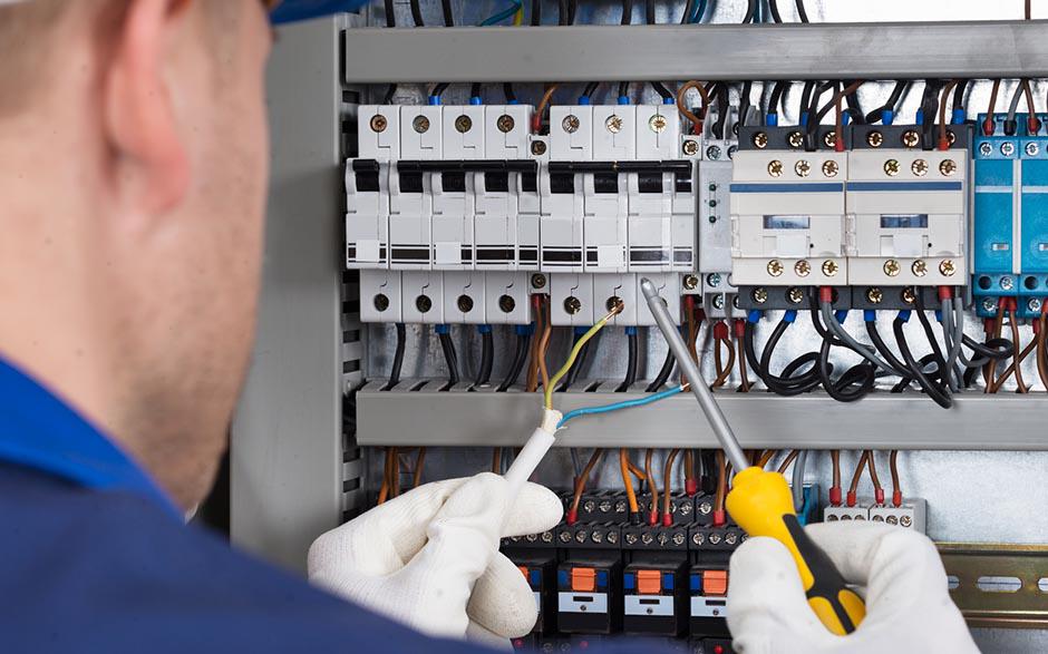 cout d'une installation électrique Persan
